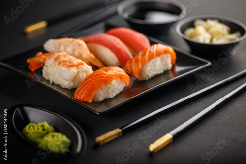 Sashimi sushi set