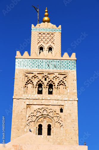  maroc minaret and the blue sky