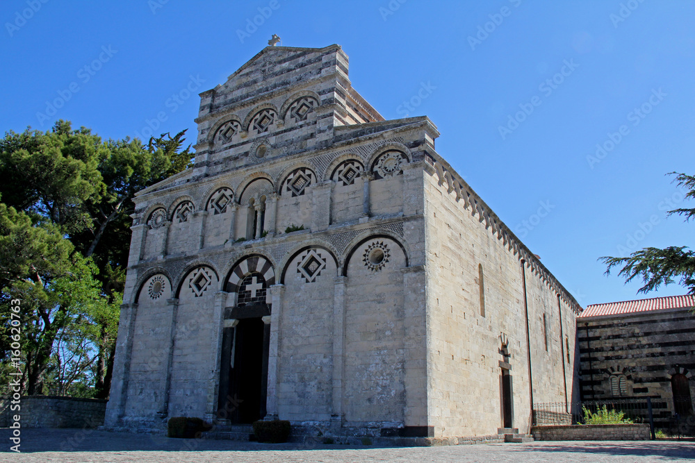 chiesa romanica di San Pietro di Sorres presso Borutta (Sassari, Sardegna)