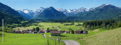 Alpenlandschaft im Allgäu bei Rubi, vorort von Oberstdorf photo