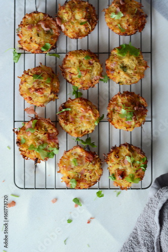 Savoury muffins