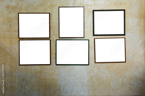 picture frames in gallery