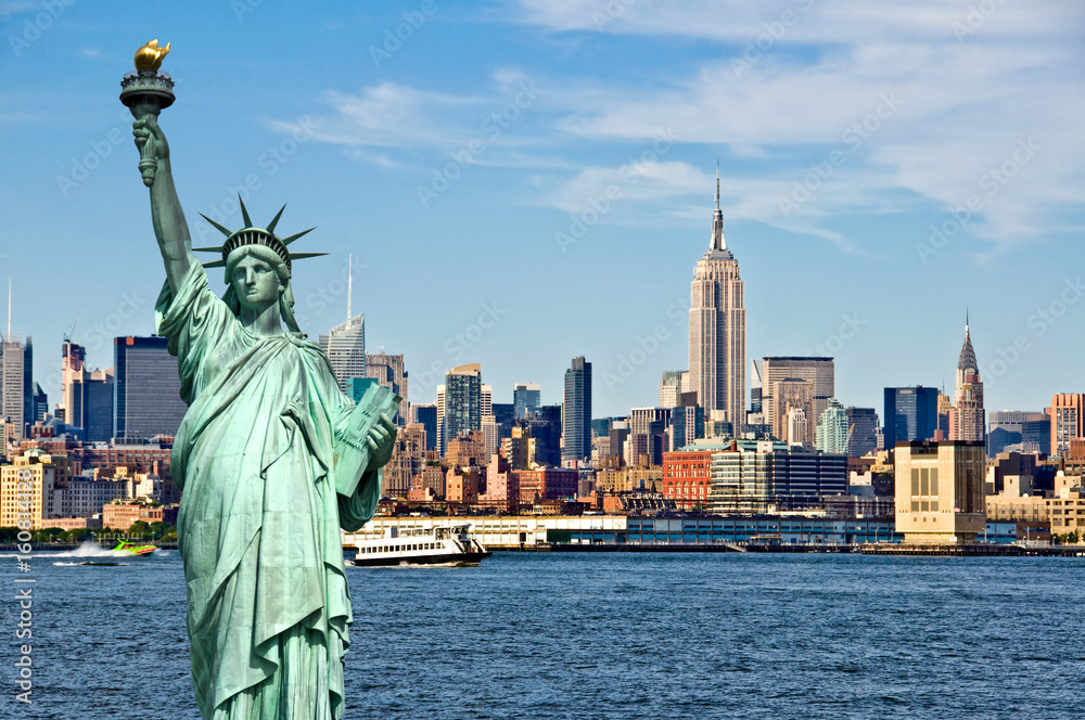 Naklejka premium Panoramę Nowego Jorku i Statuę Wolności, kolaż w Nowym Jorku, podróż i turystyka koncepcja pocztówka, USA
