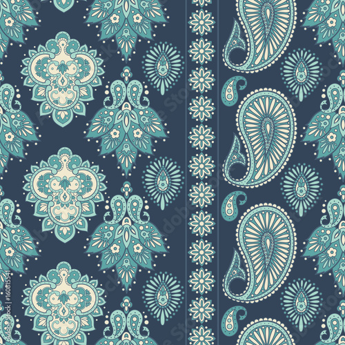 Paisley seamless pattern. Vintage floral background