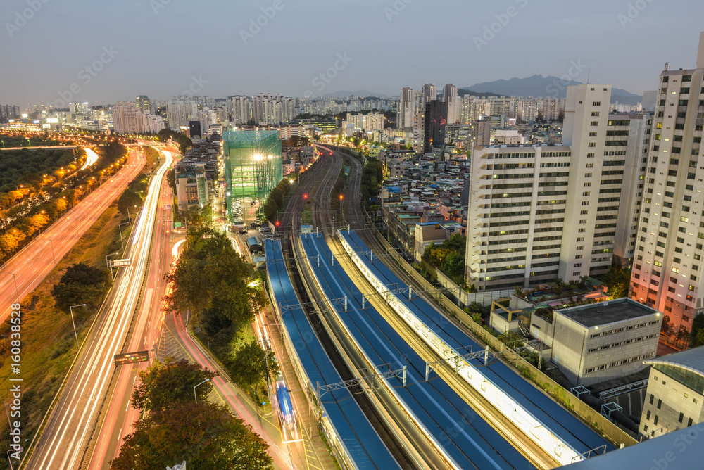 railway in seoul, korea, city skyline
