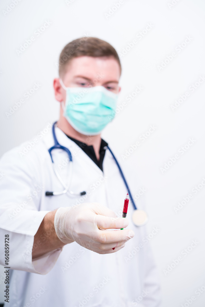 caucasian doctor prepare to make injection caucasian doctor prepare to make injection