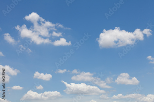 Fototapeta Naklejka Na Ścianę i Meble -  clouds with blue sky background