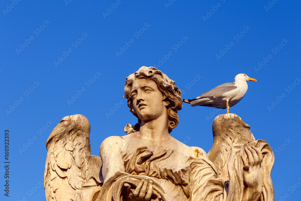 Obraz premium Rome. Statue on the bridge of the holy angel.