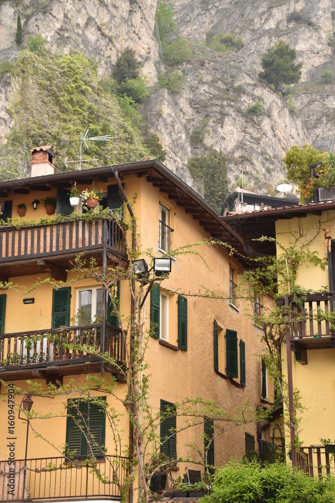 Fototapeta premium Limone sul Garda Brescia