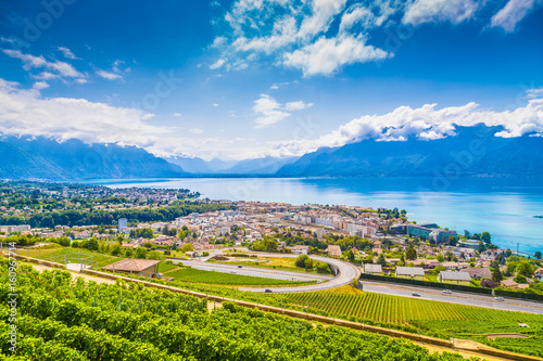 Fotografia City of Vevey at Lake Geneva with vineyards in summer, Switzerland