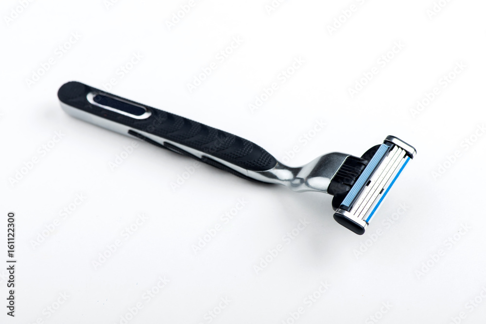 Razor with replaceable cassettes Razor with replaceable cassettes
