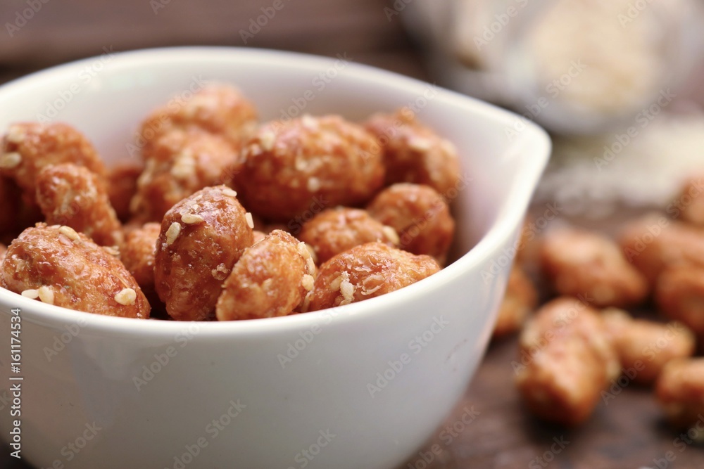 nut coated with sugar seasame nut coated with sugar seasame