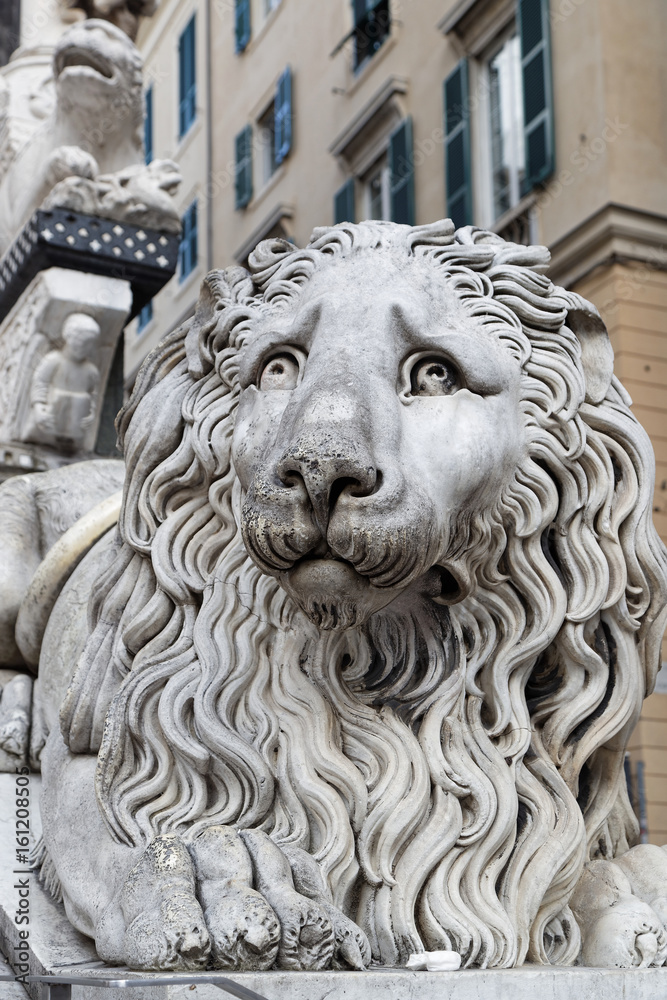 Lion de la Cathédrale San Lorenzo