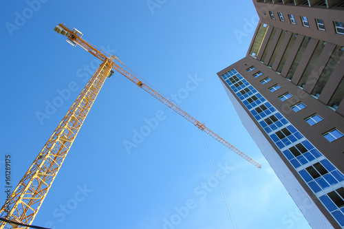 Construction tower crane an...