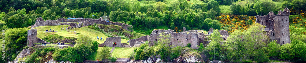 Fototapeta premium Urquhart Castle, Loch Ness, Scotland