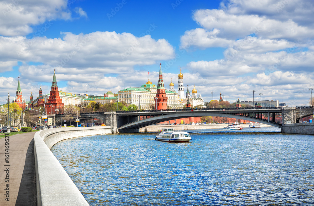 Москва майская Moscow May Kremlin