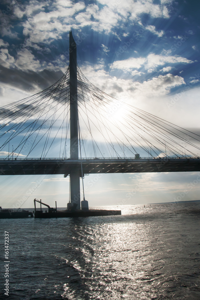 Obraz premium cable-stayed bridge in summer day