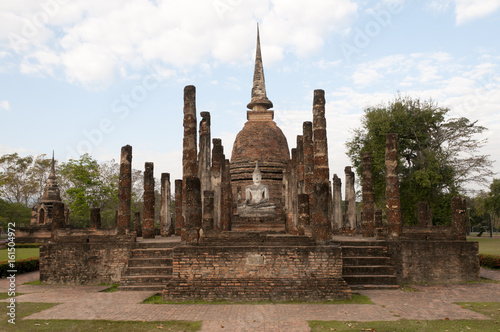 Sukhothai Historical Park in Thailand © F. Lozano Alcobendas
