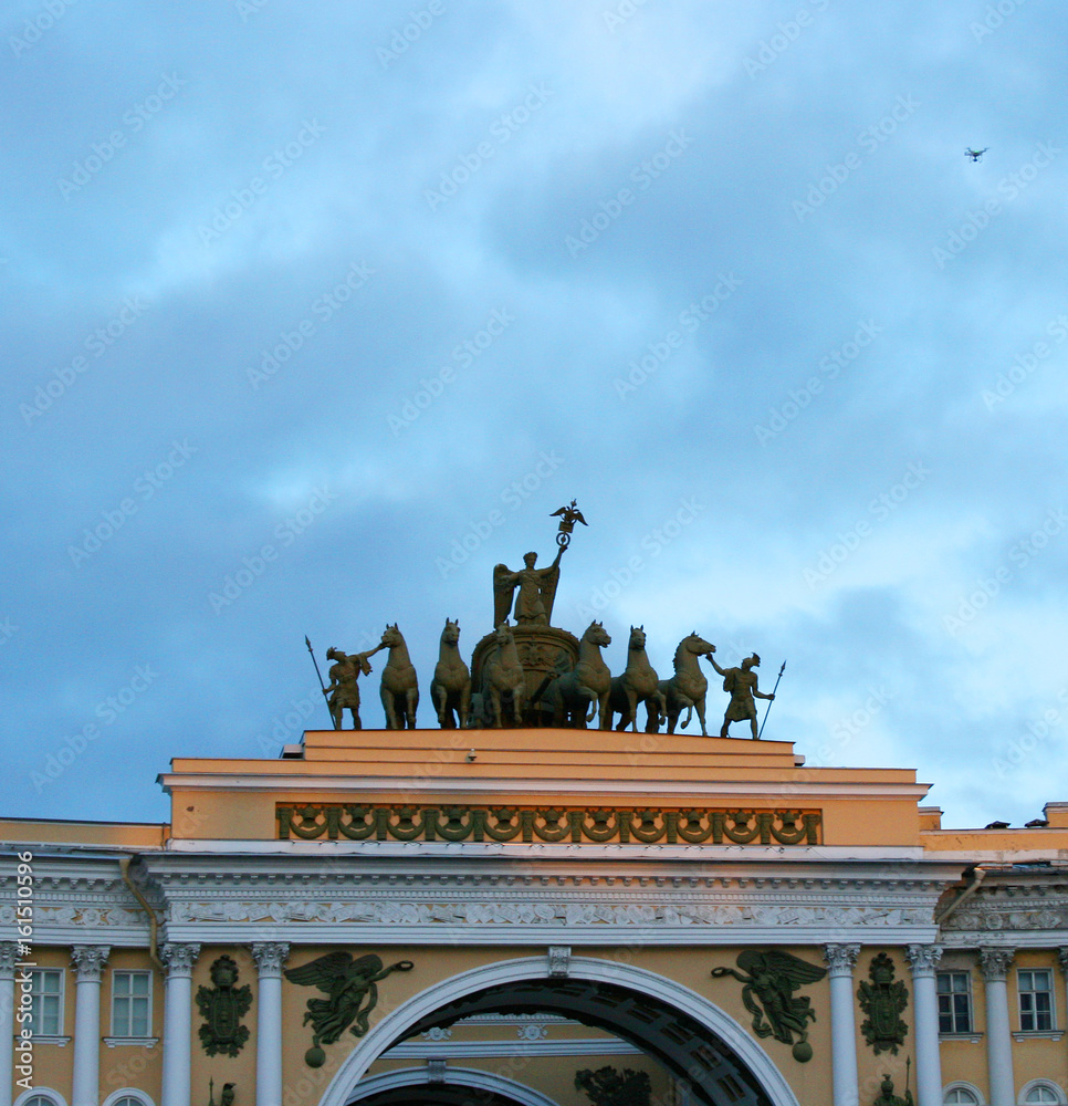 Fototapeta premium Palace (Dvortsovaya) Square in Saint Petersburg