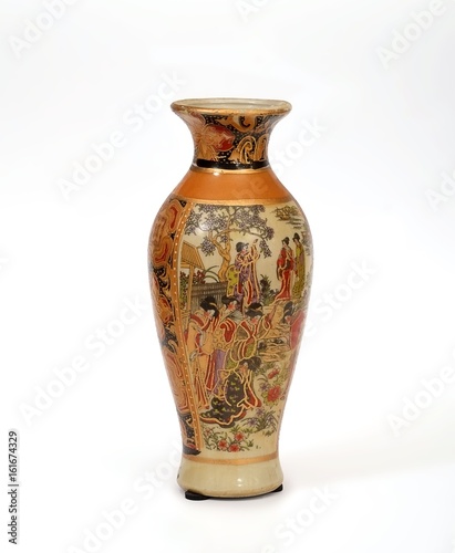 Souvenir Chinese vase in ancient traditions
