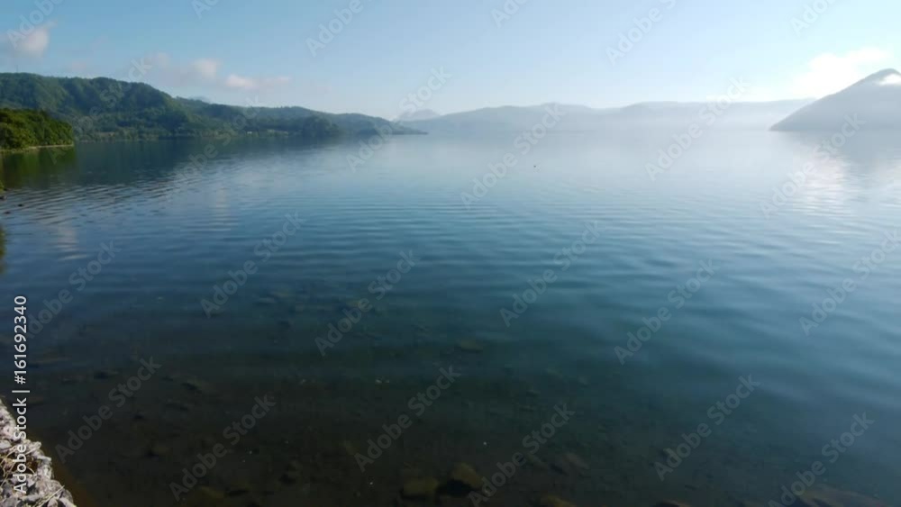 朝の湖 洞爺湖の夏 朝の湖 洞爺湖の夏