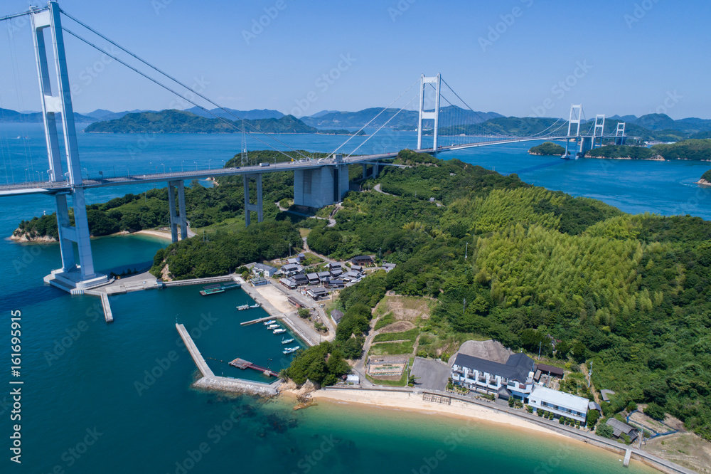 馬島と来島海峡大橋 しまなみ海道 空撮 Stock 写真 Adobe Stock