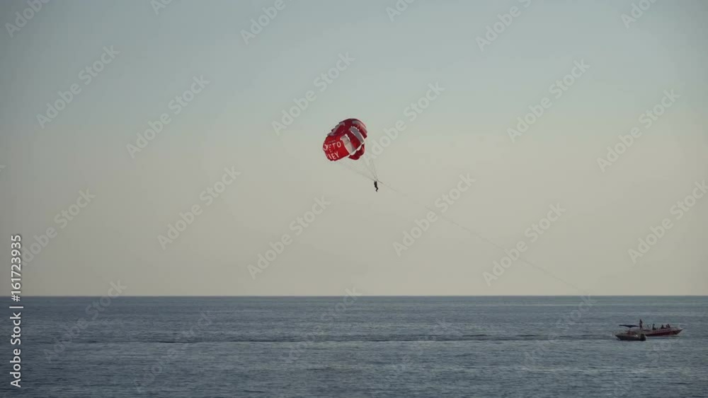 Parasailing Close up 