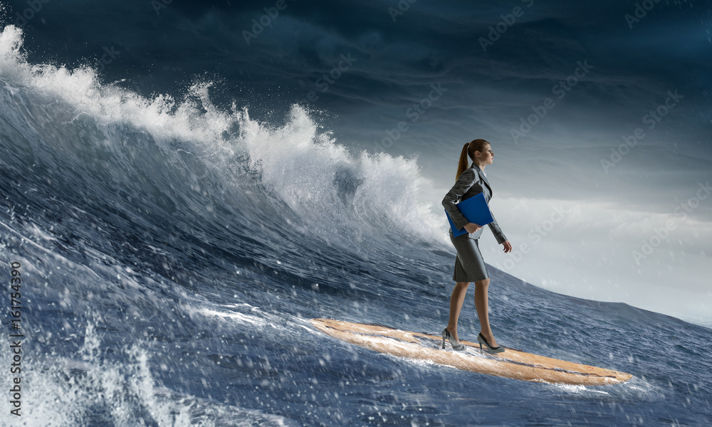 Obraz premium Catching success wave. Mixed media