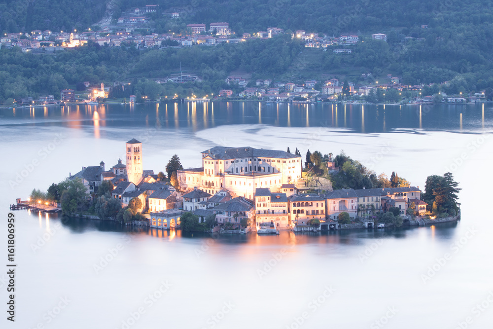 Isola San Giulio Isola San Giulio