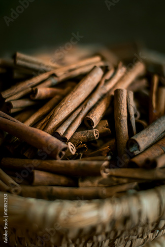 Fototapeta Naklejka Na Ścianę i Meble -  heap of cinamon sticks in arrabic market