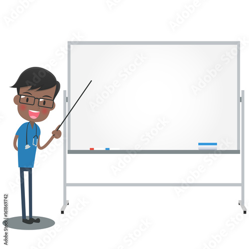 ホワイトボードを使って説明する青い手術着の医者