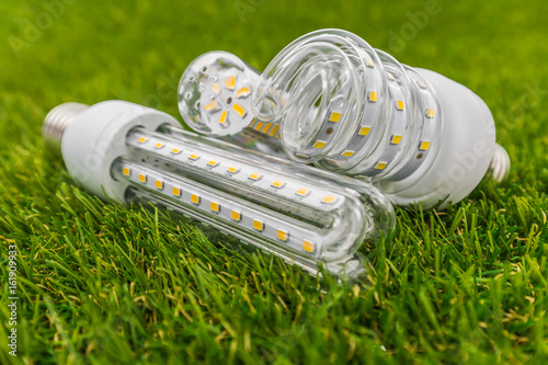 E27 LED bulbs similar shape as CFL in the green grass photo