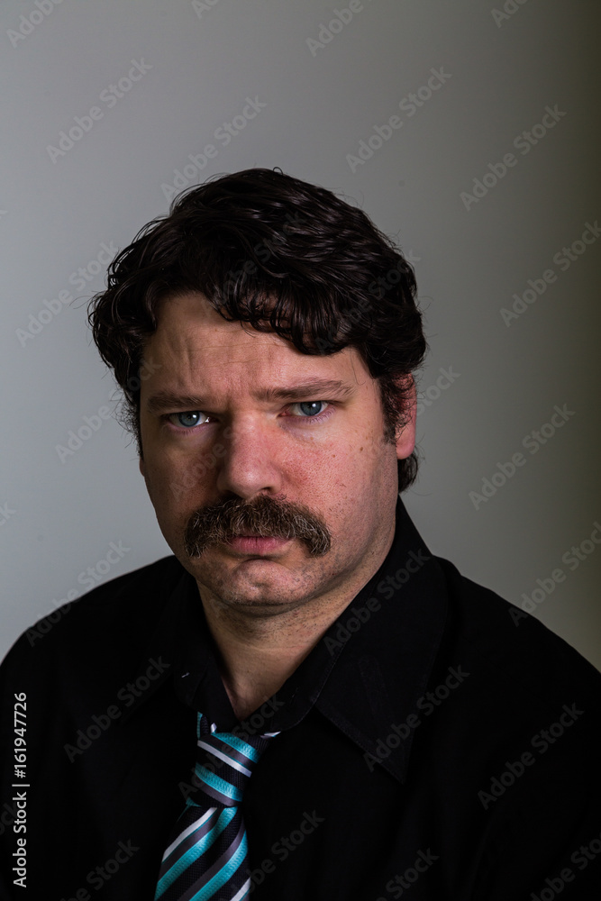Fototapeta premium Dark Headshot