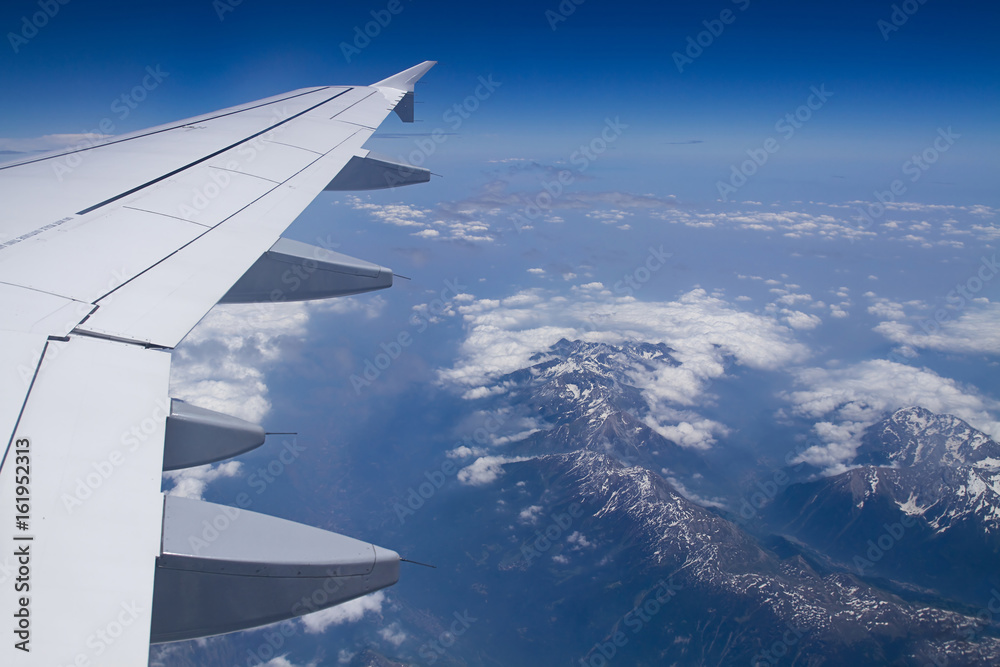 Fototapeta premium Über den Alpen