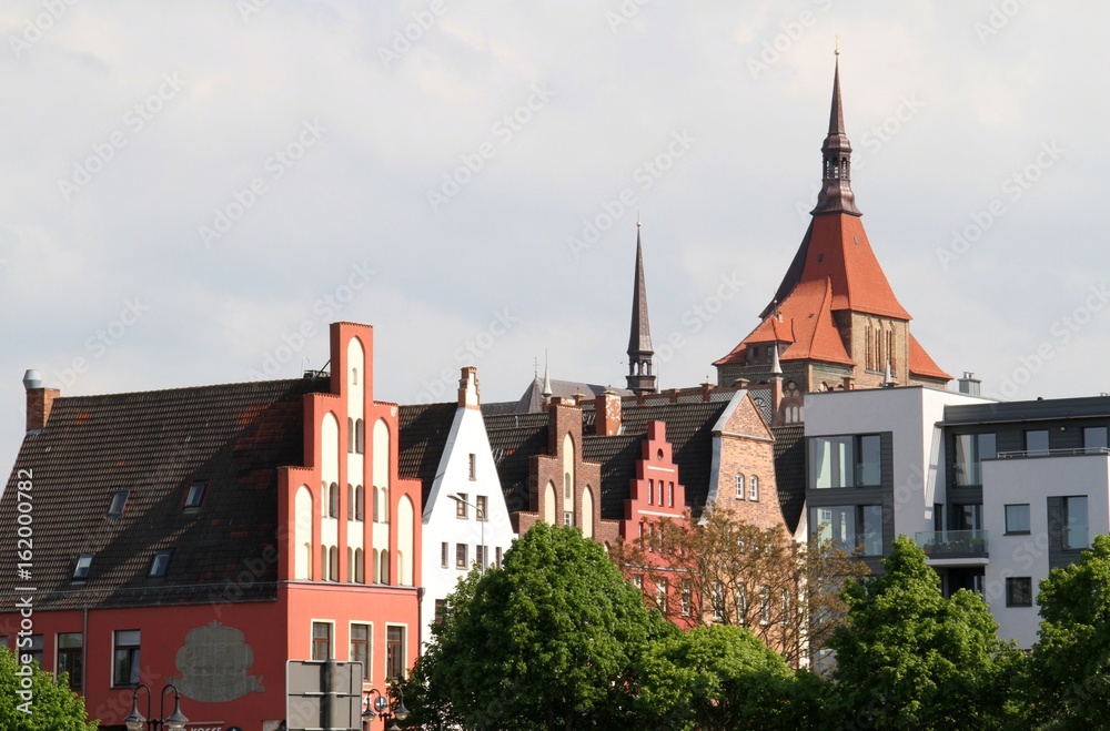 Stadtpanorama von Rostock in Mecklenburg-Vorpommern
