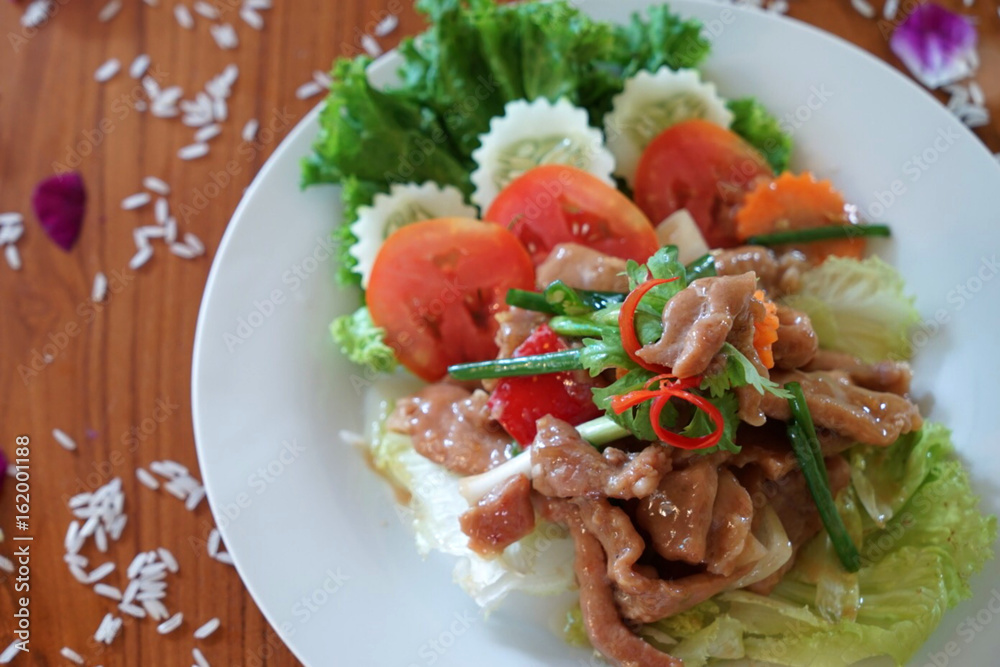 ุFried pork with oyster sauce is high in fatty foods. Suitable for winter ุFried pork with oyster sauce is high in fatty foods. Suitable for winter