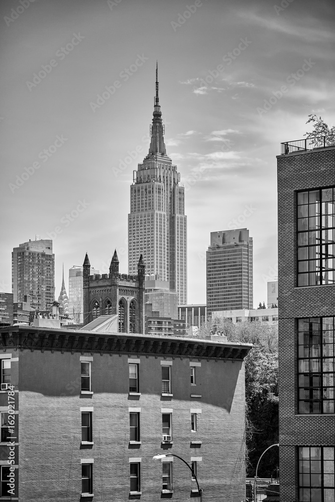 Black and white picture of New York City skyline, USA.
