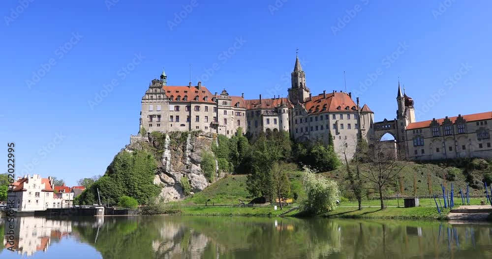 Zoom in view of Sigmaringen castle reflecting in Danube river in Sigmaringen, Baden-Wurttemberg, Germany
Zoom in view of Sigmaringen castle reflecting in Danube river in Sigmaringen, Baden-Wurttemberg, Germany