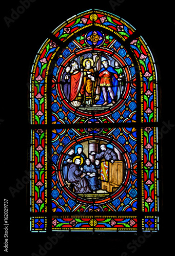 Vitraux de l'église Notre Dame de Pont Croix, Finistère, Bretagne, France 