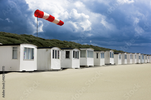 Strandhäuschen bei Sturm