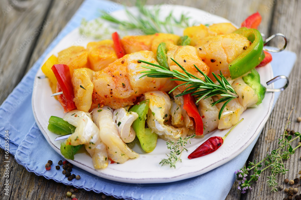 Spieße Fisch Spieße Fisch