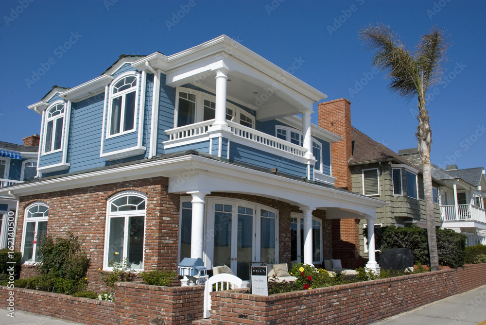 Typisch amerikanisches Haus in Newport Beach, Orange County - Kalifornien