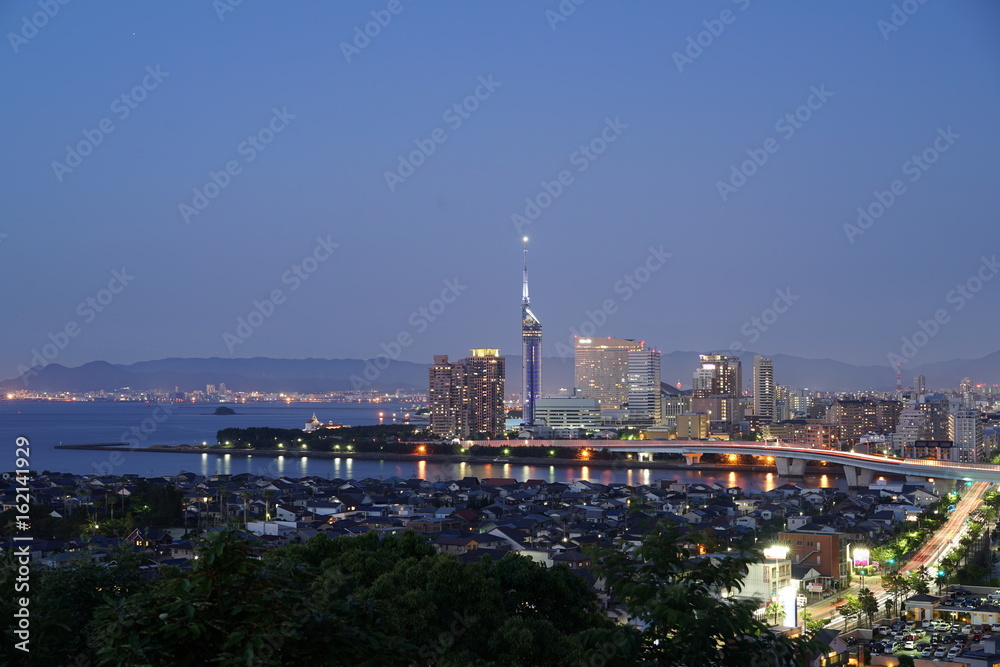 福岡シーサイドももち　ウォーターフロント夜景