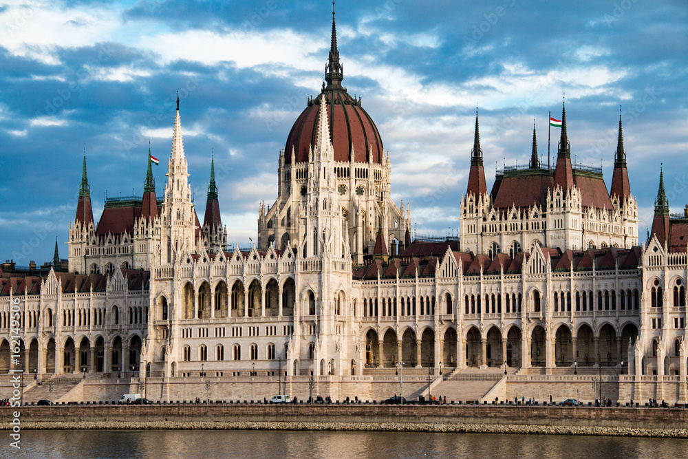 Fototapeta premium Hungarian Parliament Building, Budapest, Hungary