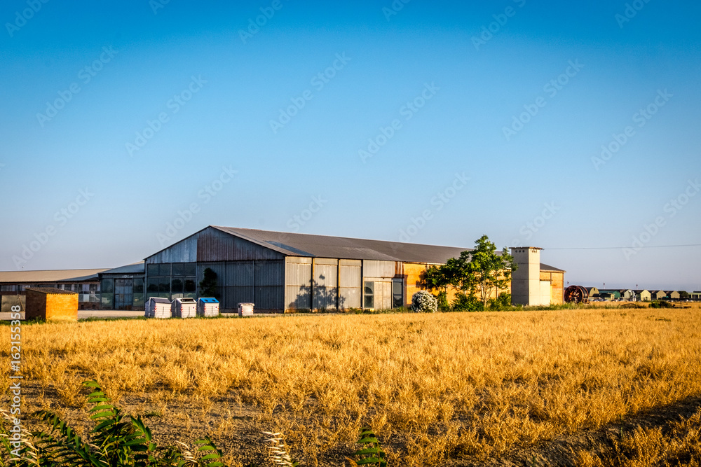 Warehouse in Italy Warehouse in Italy