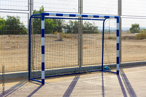 Mini football gate