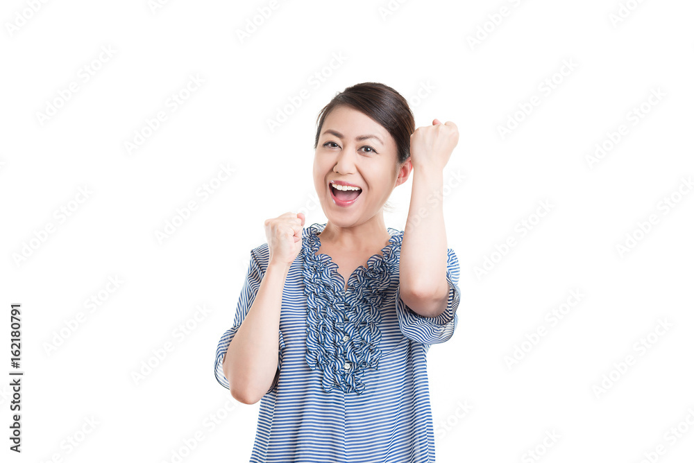 日本人女性 白背景 ガッツポーズ