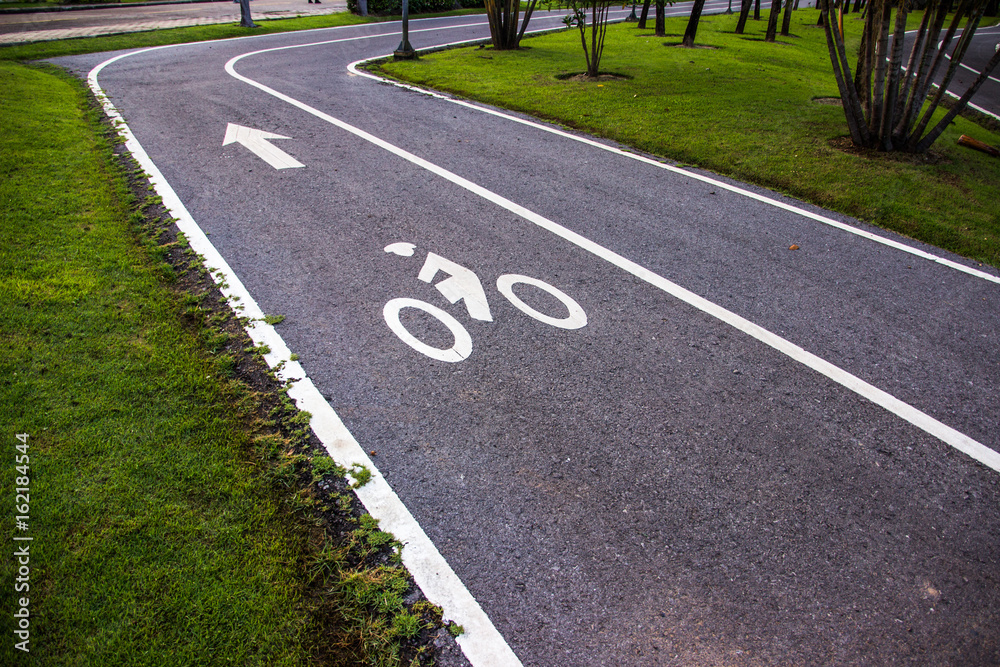 Obraz premium Park, street, bike