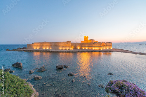 Fortezza Aragoneseat night, Le Castella - Calabria - Italy
