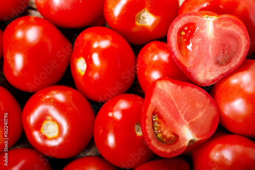 fresh tomatoes as background © Nitr